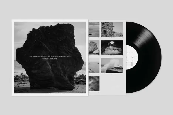 Certified Damon Albarn - Nearer the Fountain, More Pure the Stream Flows (LP)